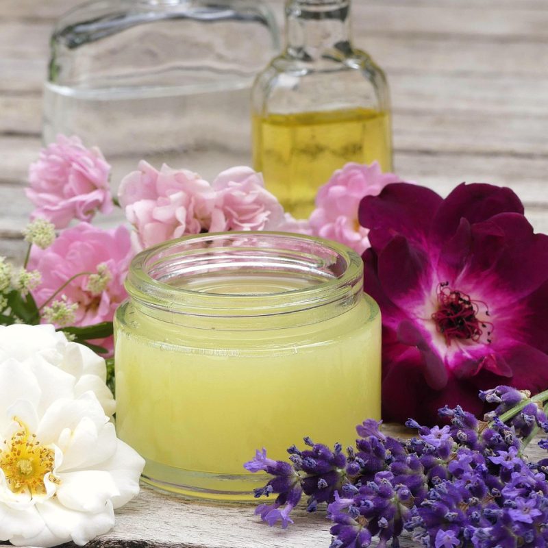 essential-oils-8861565_1280 essential-oils-8861565_1280